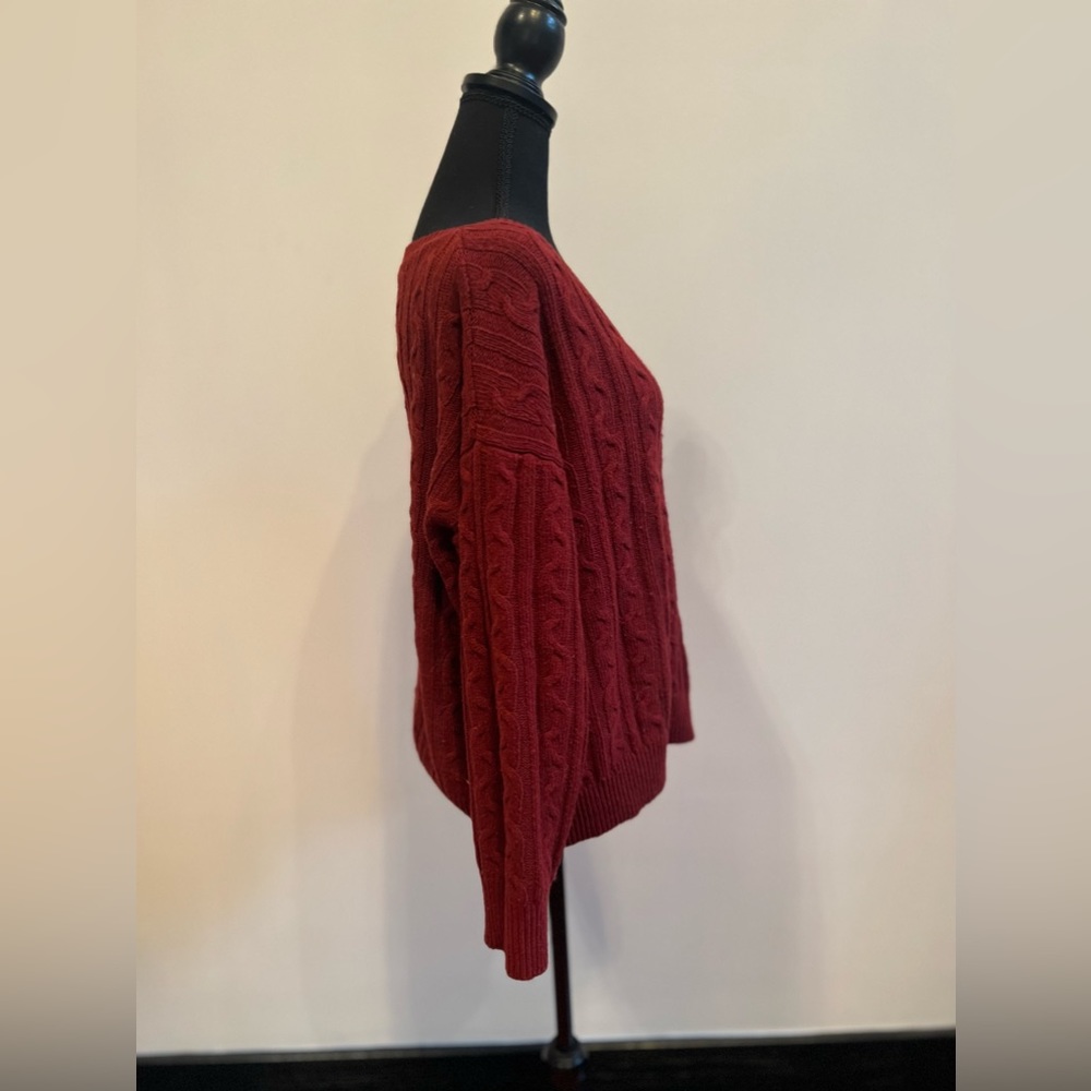 Crew Sweater - Picture 4 of 5